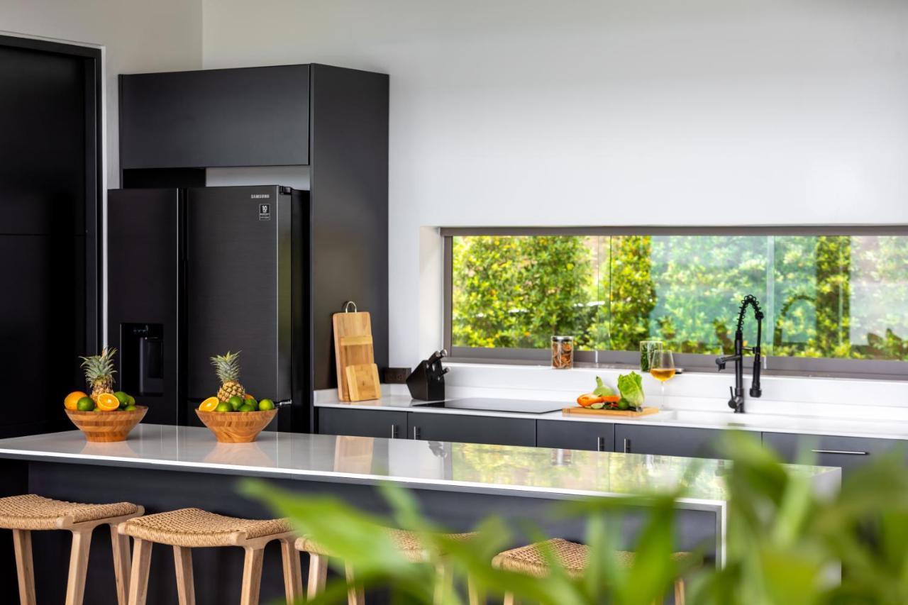 Luxurious Anushka - Breathtaking Sea Views And Dedicated Housekeeping Staff Villa Strand von Chaweng